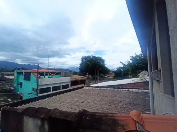 Imagem Casa Sobreposta Alta com 4 dormitórios à venda, 130 m² por R$ 250.000 - Vila Costa Muniz - Cubatão/SP