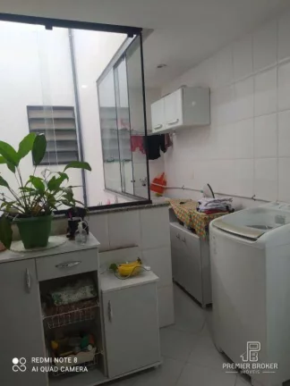Imagem Apartamento à venda, 67 m² por R$ 400.000,00 - Várzea - Teresópolis/RJ
