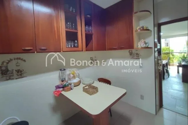 Imagem Amplo Imóvel à Venda com 3 Quartos em Campinas

Estamos oferecendo um espaçoso imóvel localizado...