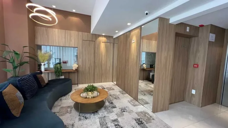 Imagem Apartamento finamente mobiliado e decorado com 3 suítes e 2 vagas na Barra Norte- Balneário Camboriú
