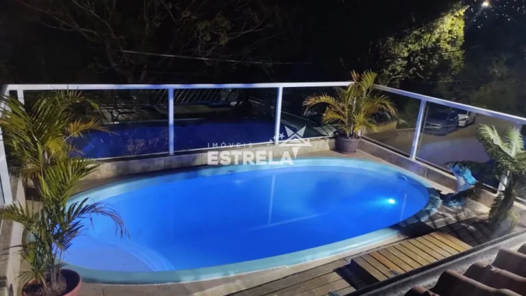 Imagem Sobrado Espaçoso com Piscina Aquecida - Cotia/SP