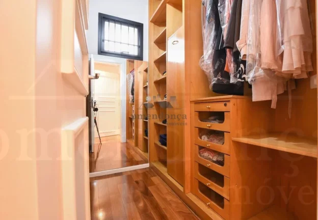 Imagem Apartamento à venda no Alto de Pinheiros com 04 suítes e 05 vagas, 310m²