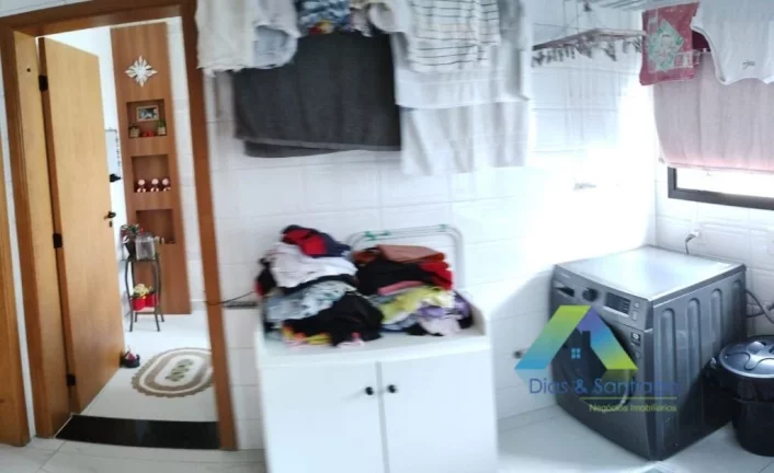 Imagem SÃO CAETANO DO SUL Apartamento 130M², 3 dormitórios, 1 suíte, 2 vagas ótima localização e valor !!