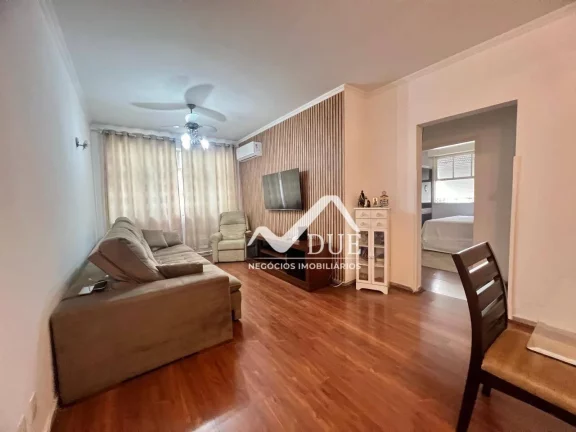 Imagem Ótimo Apartamento 2 dormitórios mais dependência na quadra da praia Aparecida em Santos