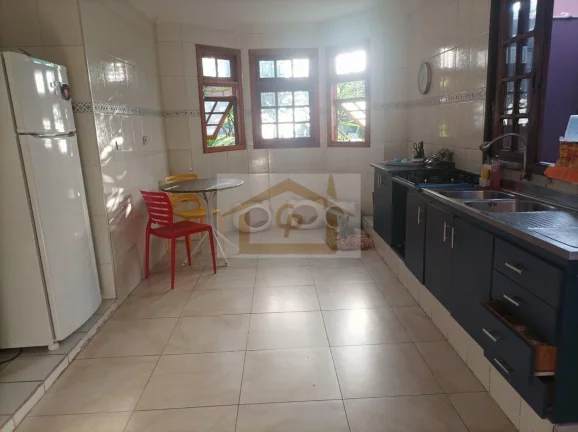 Imagem Tranquilidade para você, Casa Térrea com 3 quartos, piscina, 4 vagas , Edícula