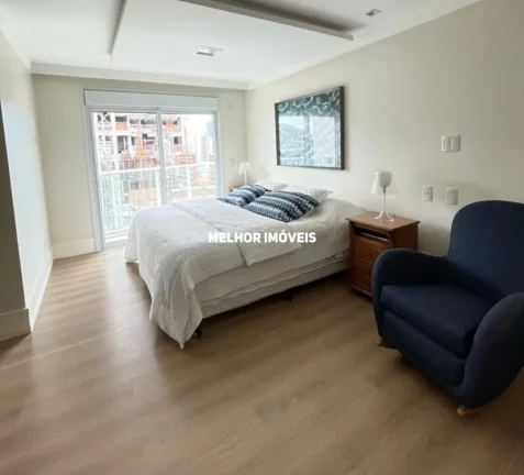 Imagem Apartamento Frente Mar com 04 Suítes em Balneário Camboriú