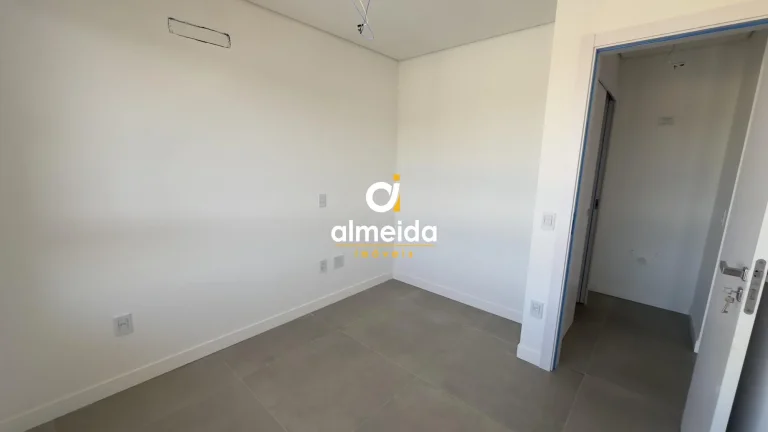 Imagem Apartamento 2 dormitórios à venda Camobi Santa Maria/RS