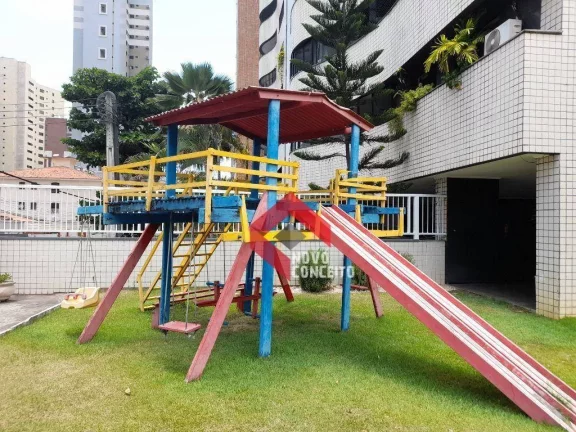 Imagem Apartamento à venda, 110 m² por R$ 780.000,00 - Meireles - Fortaleza/CE
