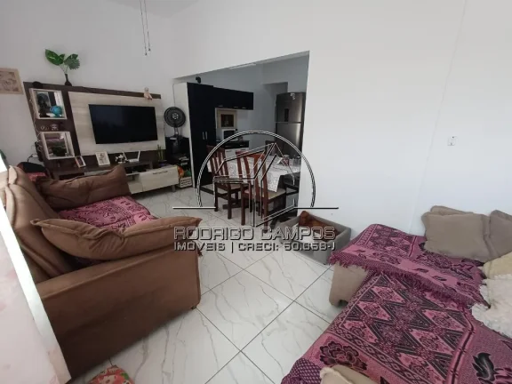 Imagem Espaçosa Casa Geminada 3 Quartos na Vila Caicara - Praia Grande