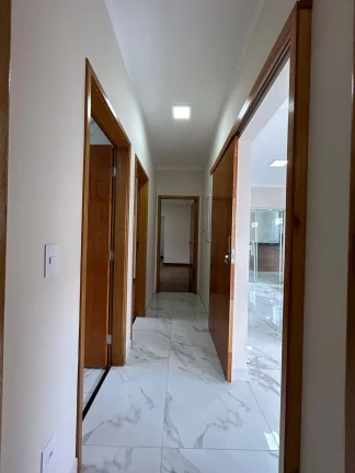 Imagem CASA À VENDA NO LÍVIA - C/ 3 DORM