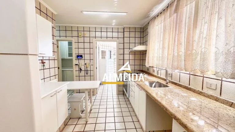 Imagem Cobertura com 4 dormitórios à venda, 231 m² por R$ 1.280.000,00 - Jardim Claret - Rio Claro/SP