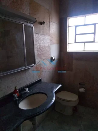 Imagem Sobrado com 3 dorm. (1 suíte) + 2 vagas - Vila Tiradentes