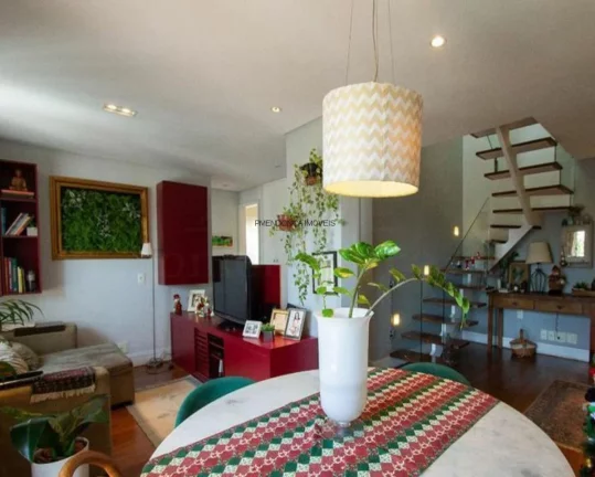 Imagem Cobertura Duplex bem localizada na . Piso inferior: Hall de entrada, living para 2 ambientes, 2 dorm...