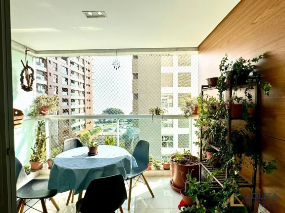 Imagem Apartamento à venda mobiliado com 2 suítes na Agronômica, Florianópolis/SC.