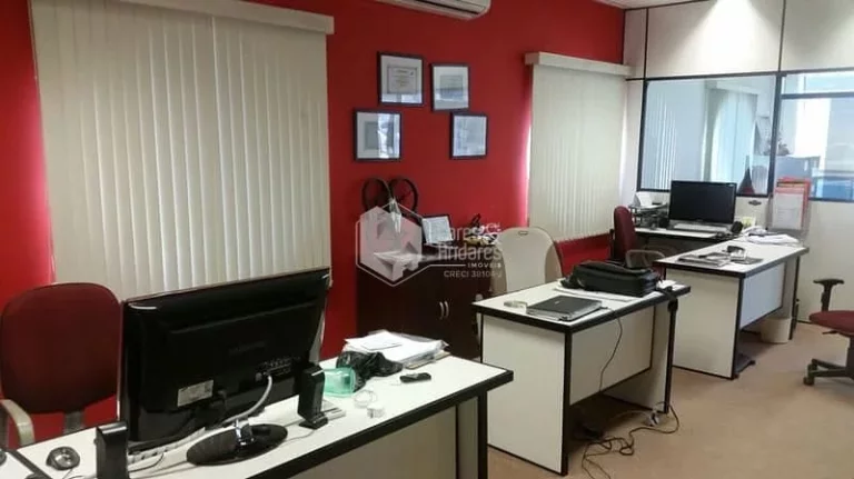 Imagem Prédio Comercial à venda , 750m², vagas para carros e caminhões, Vila Amália (Zona Norte), São Paulo, SP