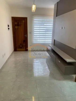 Imagem Sobrado em condomínio fechado, 2 dormitórios, sendo 2 suítes, com armários, camas e colchões, e...
