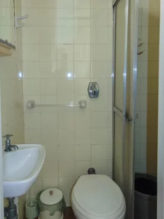 Imagem PITANGUEIRAS - 90 M² ÚTEIS - GARAGEM NO PRÉDIO - VARANDA COM VISTA AO MAR - LAZER - EXCELENTE LOCALIZAÇÃO.