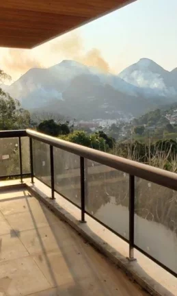 Imagem Apartamento para Venda em Nova Friburgo, Braunes, 3 dormitórios, 2 suítes, 1 banheiro,