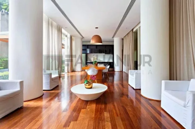 Imagem Imperdível oportunidade: Apartamento de 2 quartos e 2 suítes no Itaim Bibi, São Paulo! 123m², 3 salas, 4 banheiros e 2 vagas.