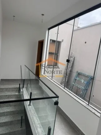 Imagem Sobrado NOVO, 3 dormitórios, sendo 3 suítes, sala ampla, cozinha, lavanderia, quintal, 4 banheiros...