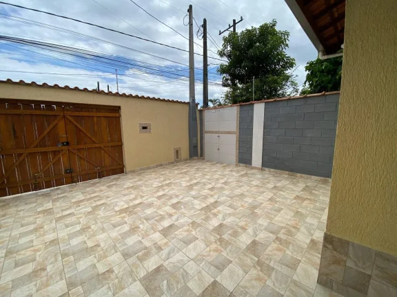 Imagem Casa para Venda em Itanhaém, Nossa Senhora do Sion, 2 dormitórios, 1 suíte, 1 banheiro, 2 vagas