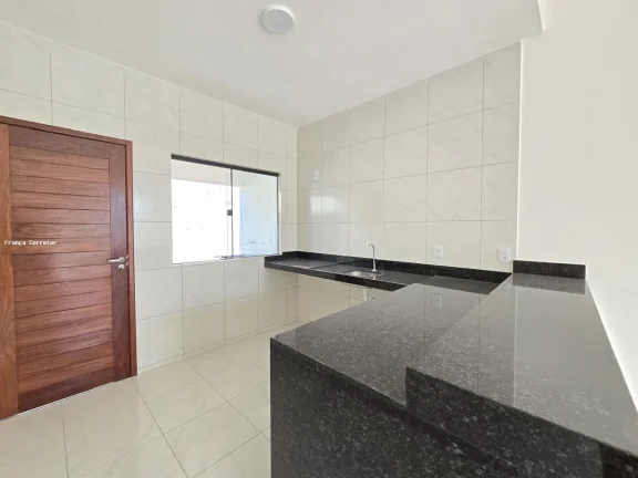 Imagem Casa para Venda em Parnamirim, Nova Esperança, 2 dormitórios, 1 suíte, 2 banheiros, 1 vaga