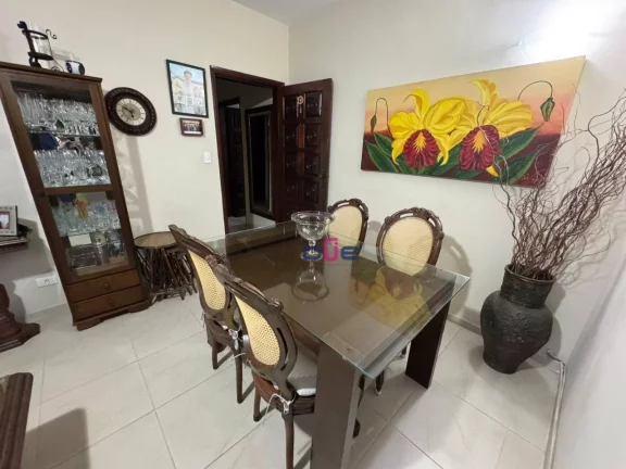 Imagem Apartamento com 3 dormitórios mais dependência completa de empregada à venda, 141 m² por R$ 690.000 - Boqueirão - Santos/SP
