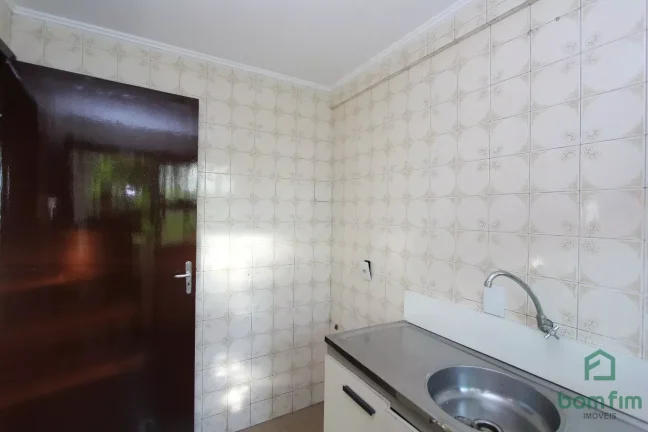 Imagem KITNET amplo para aluguel próximo ao Carrefour, Partenon, Porto Alegre/RS;