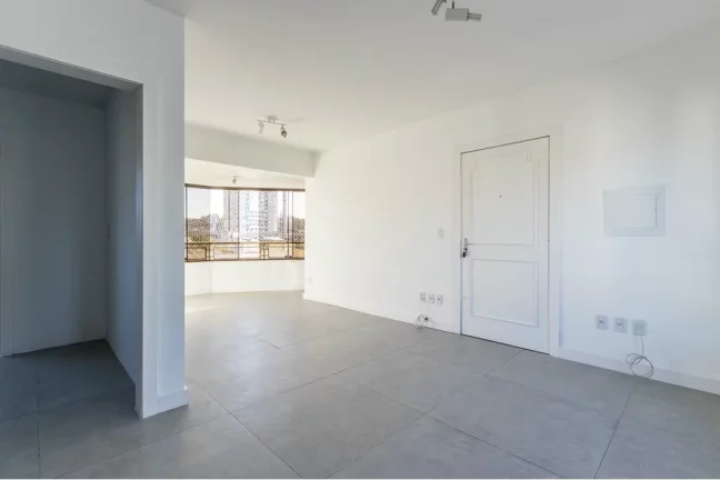 Apartamento à venda em Porto Alegre, Jardim Botânico, com 2 quartos, 76,75m2