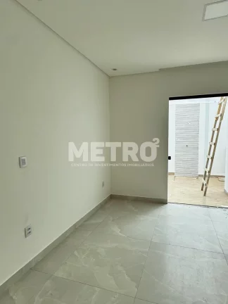 Imagem Casa com à venda no Cond. Velho Chico, 3 quartos, sendo 02 suítes, piscina
