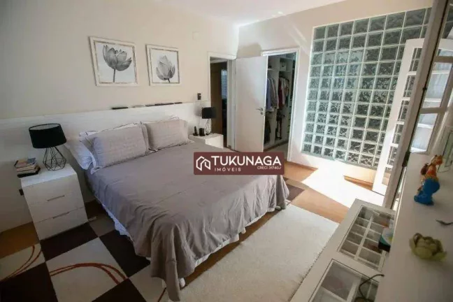Imagem SOBRADO 350M² - 4 DORMS, 5 VAGAS - PIQUERI, SÃO PAULO/SP