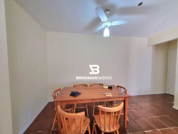 Imagem PITANGUEIRAS- UMA QUADRA DA PRAIA , LOCALIZAÇÃO ESPETACULAR , GARAGEM NO PRÉDIO.