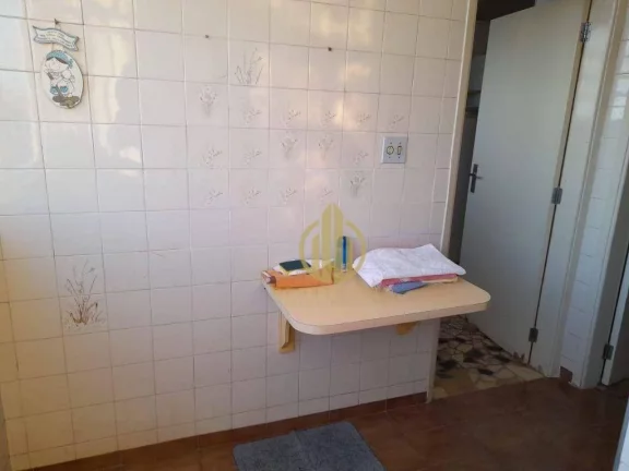 Imagem Apartamento com 3 dormitórios à venda, 113 m² por R$ 320.000 - Centro - Ribeirão Preto/SP