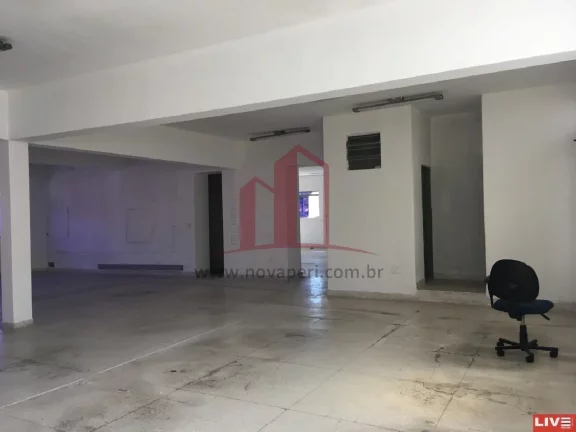 Imagem Galpão Comercial de 400m² para Venda ou Locação na Vila Bancária Munhoz, São Paulo-SP