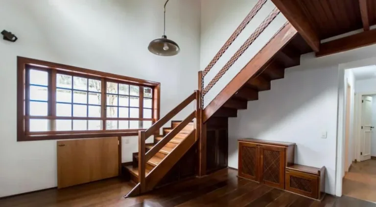 Imagem Casa no Res. ALPHA 3 - 380m²