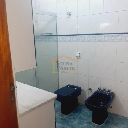 Imagem Apartamento com 90m², dispõe de 2 dormitórios, 2 banheiros, sala para dois ambientes, cozinha com...