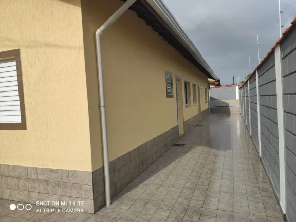 Imagem Casa para Venda em Itanhaém, Jardim Suarão (Interior), 2 dormitórios, 1 suíte, 1 banheiro, 2 vagas