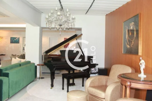 Imagem Apartamento com 3 dormitórios à venda, 350 m² por R$ 8.500.000,00 - Moema - São Paulo/SP