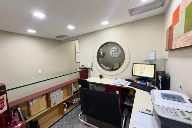Imagem Conjunto de 3 salas comerciais com 82m2 COM VAGA em Botafogo