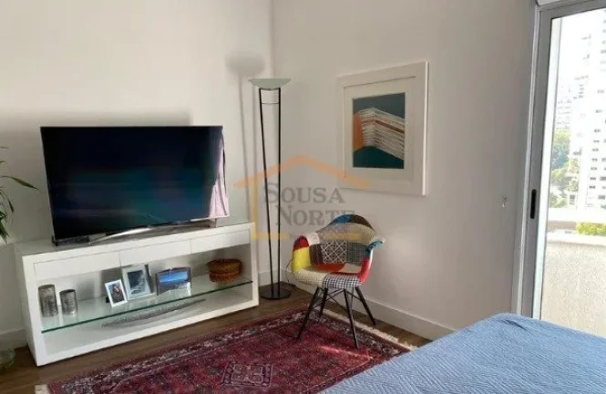 Imagem Apartamento amplo e confortável com 116m², em prédio com apenas 2 unidades por andar. Sala espaç...