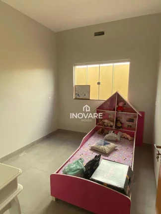 Imagem Casa com 3 dormitórios à venda, 202 m² por R$ 850.000,00 - Setor Paranaíba - Itumbiara/GO