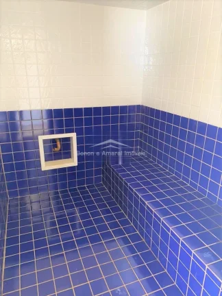 Imagem Casa à venda no Condomínio Terras do Cancioneiro em Paulínia!

Casa com um ótimo terreno com ár...