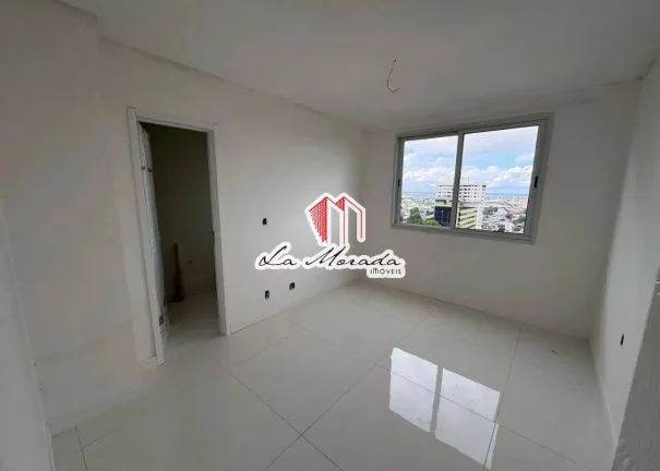 Imagem La Maison, Adrianópolis, 220m2, 4 suites, 4 vagas, VENDA!