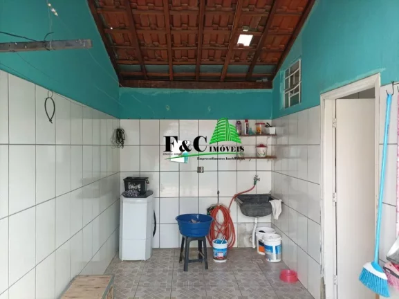 Imagem Casa para Venda em Limeira, Parque das Nações, 4 dormitórios, 1 suíte, 2 banheiros, 5 vagas