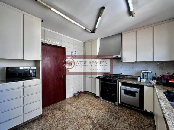 Imagem Venda luxuoso Apartamento 274m² com 4 dormitórios, 3 vagas de garagem, na Vila Alexandria.
