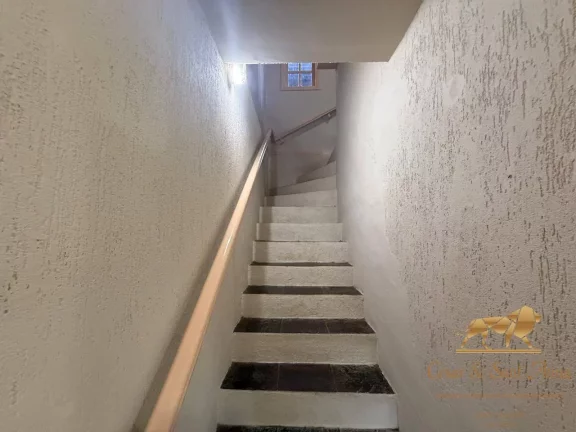Imagem Casa disponível para locação com 03 dormitórios e vaga de garagem