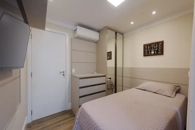 Imagem Apartamento Alto da Lapa - 120M², 3 Dorms, 3 Suítes, 3 Vagas Demarcadas, Face Norte, Piscina, Mobiliado, Playground, Churrasqueira, Closet, Depósito.