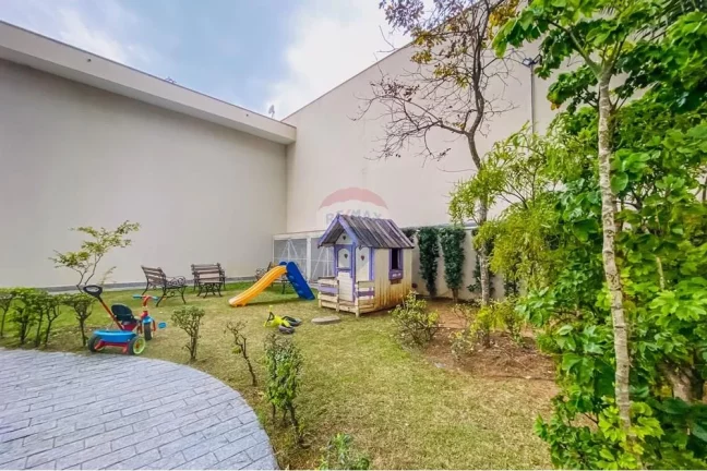 Imagem Casa em condomínio na Vila Santa Catarina, 155m², 3 dorms (1 suíte), 3 vagas, planejados, segurança e lazer. Pronta para morar!