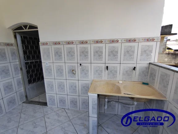 Imagem DELGADO aluga SOBRADO com 2 quartos, garagem e ACEITA Pet em Ampliação - Itaboraí