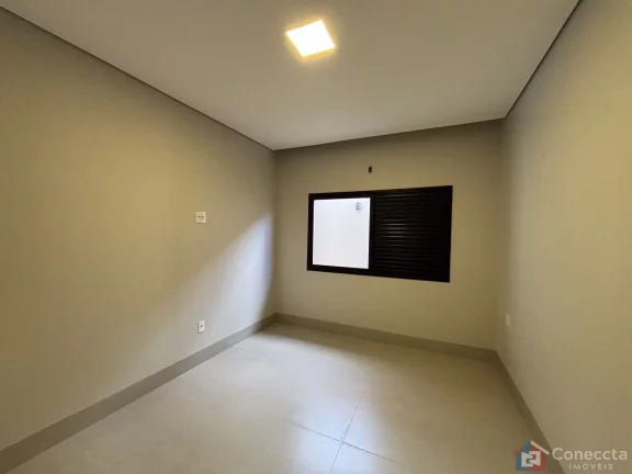 Imagem Casa Alto Padrão à Venda no Campos Elíseos em Patos de Minas – 3 Quartos, Piscina e Área Gourmet